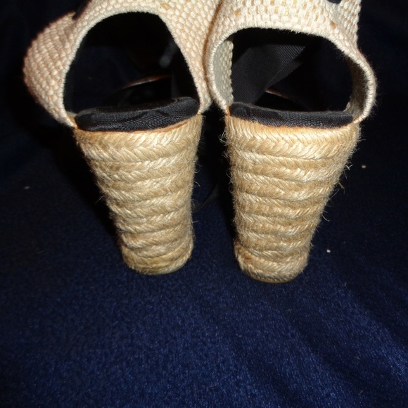 Coach Mindy Black Espadrilles Lace Up Wedge Heels Close Toe Sandals Size 9 - Picture 3 of 3